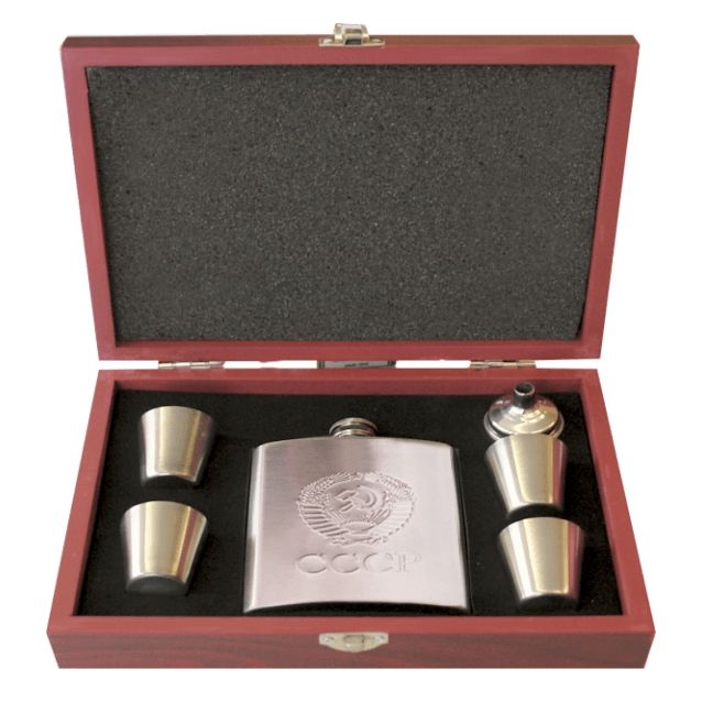 Flachmann 240 ml + 4 Gläser in Holzbox