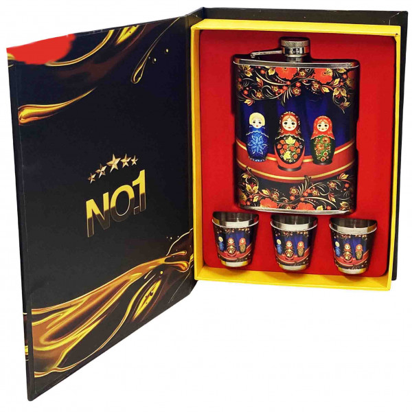 Flachmann-Set in einem Buch mit drei Schnapsgläsern "Matröschki", 240 ml